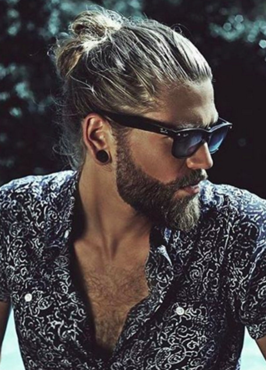 How to Do a Man Bun: A Step-by-Step Guide for Guys | Mens Hair Tools - Men's  Hair Tools